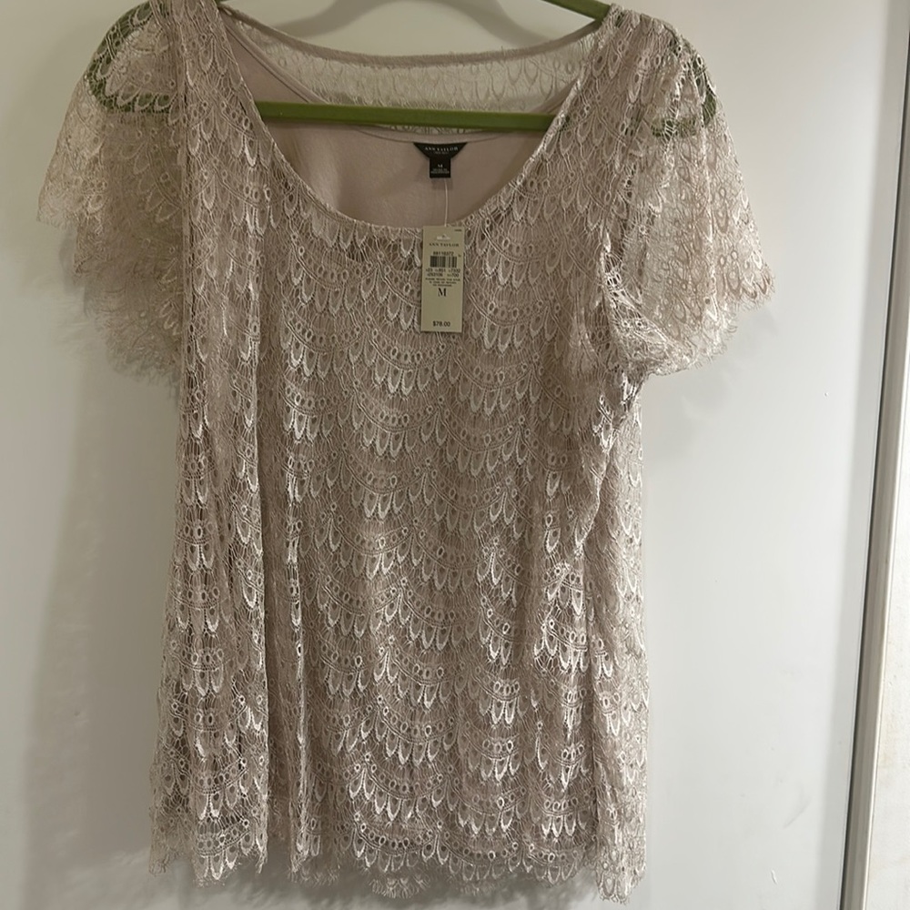 Ann Taylor lacy champagne blouse w/ built-in camisole, sz M